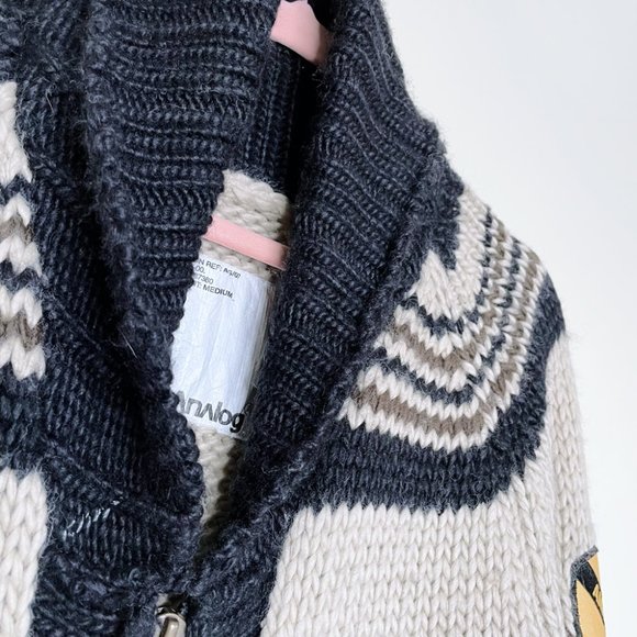 ⚡️SOLD⚡️ analog by burton knit wool blend indian chief cardigan with patch - Picture 2 of 7